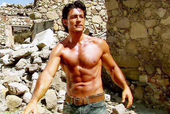 Fernando Colunga