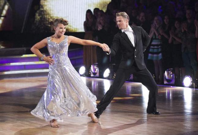 Quién gano Dancing With The Stars, que paso en dancing with the stars, baile competitivo, bindi irwin