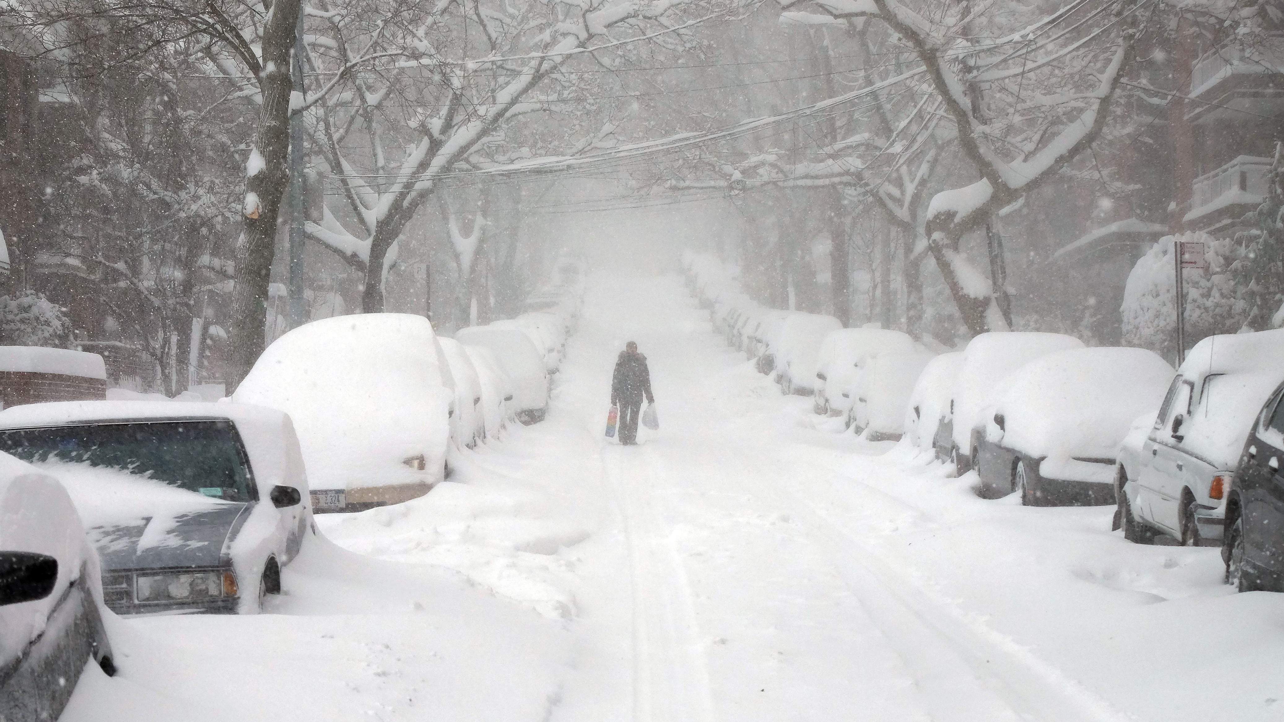 tormenta en nueva york, calles en nueva york, subtes, 