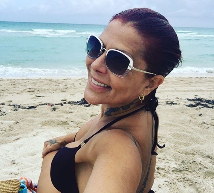 Alejandra Guzmán fotos, Alejandra Guzmán sexy, Alejandra Guzmán pies, Alejandra Guzmán bikini, Alejandra Guzmán semidesnuda