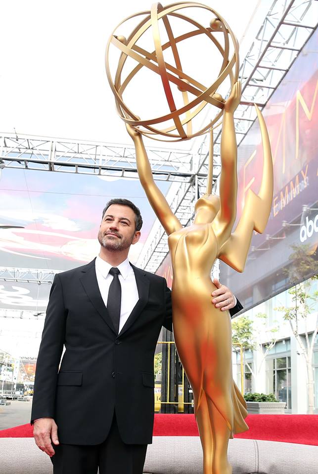 Jimmy Kimmel es el anfitrión de los premios Emmy 2016. (Getty Images)