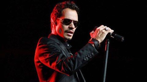 Marc Anthony en una de sus presentaciones (Instagram) 