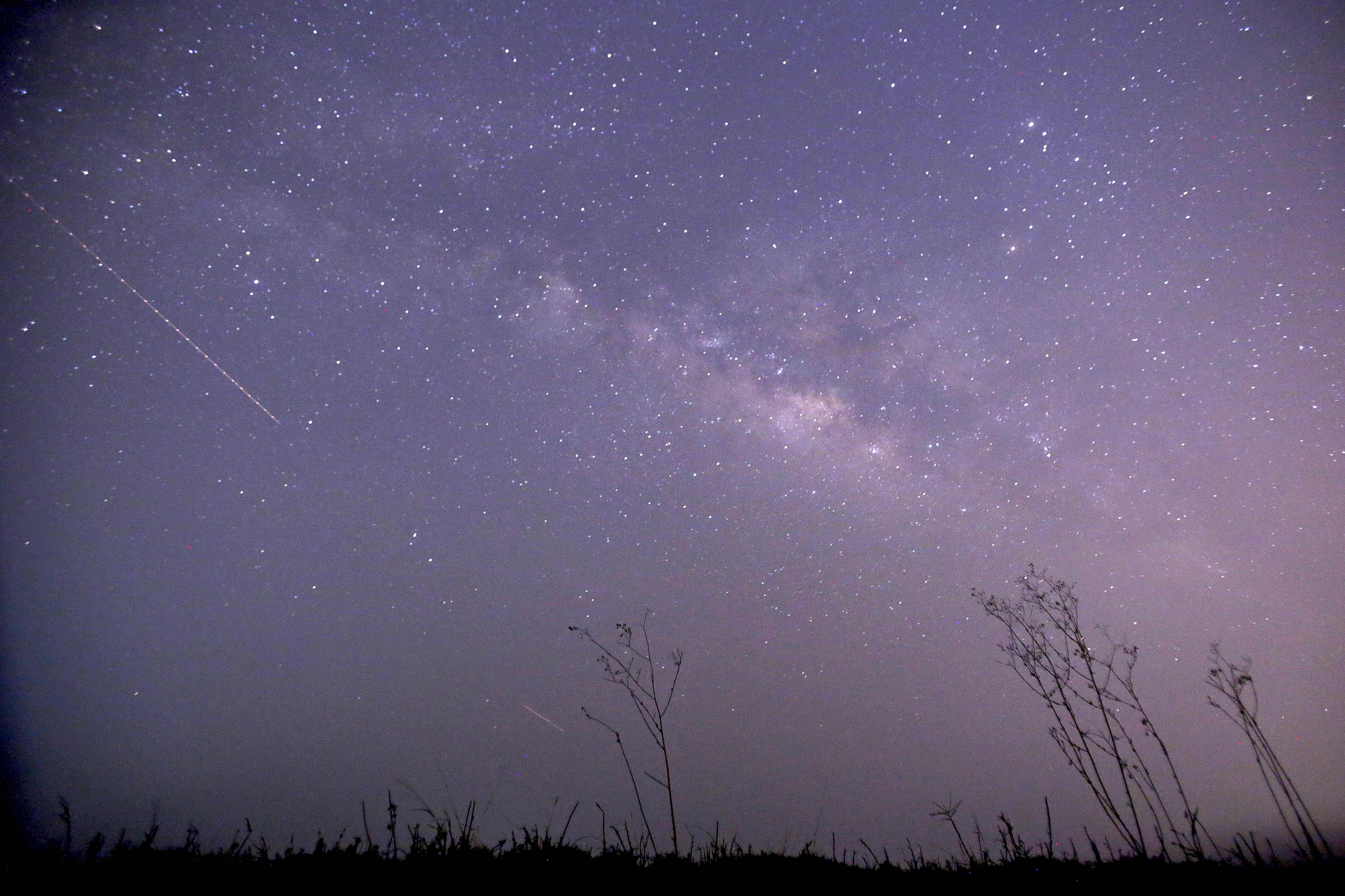 ¿Hay una lluvia de estrellas esta noche? (Getty)