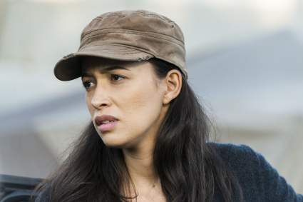 The Walking Dead Temporada 7 Capítulo 14 Spoilers: ¿A quién vio Rosita al final del episodio?