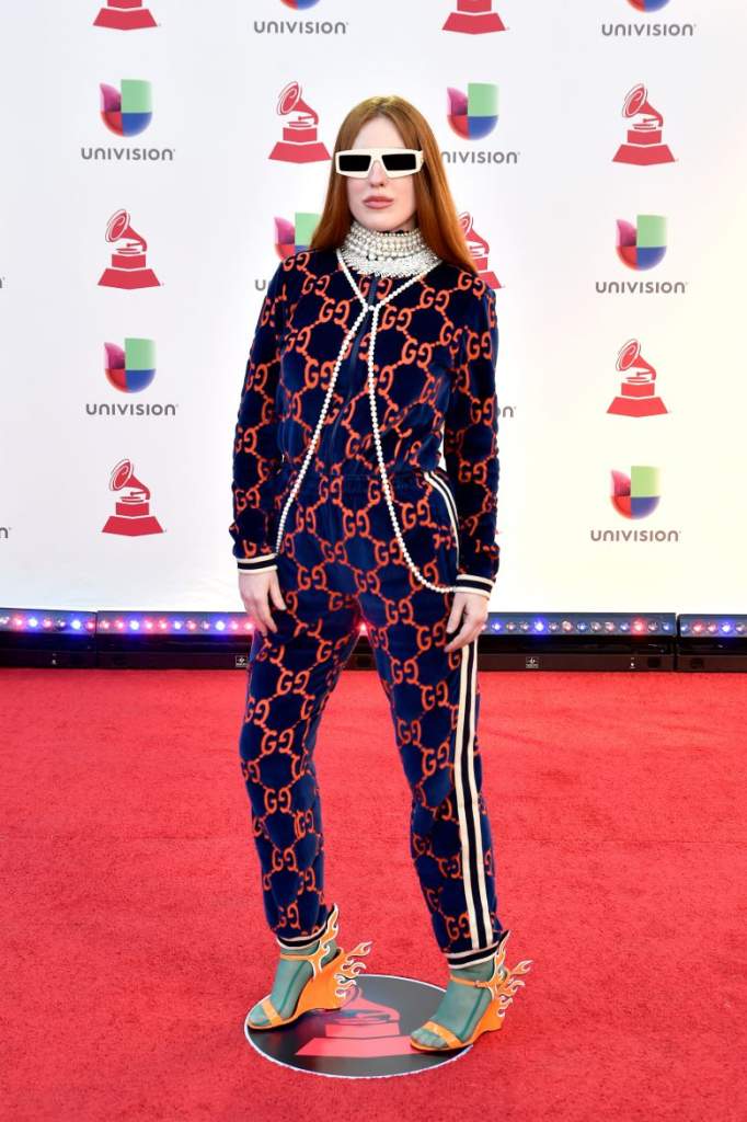 [FOTOS]"Latin Grammy 2018": Peores looks de la Alfombra, peores vestido, Victoria Kuhne