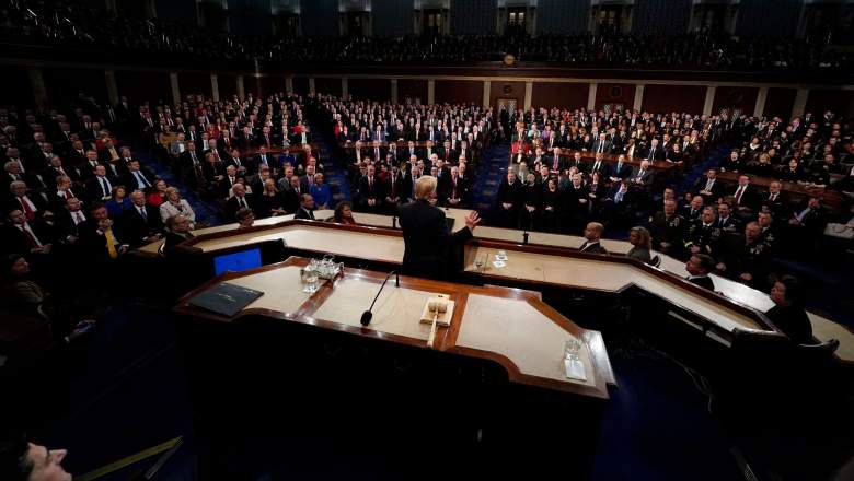 ¿Quién está sentado detrás de Trump mientras da su discurso sobre el Estado de la Unión? Descúbrelo aquí.