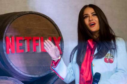 El cambio de look de Salma Hayek: ¿rubia, calva o pelirroja?