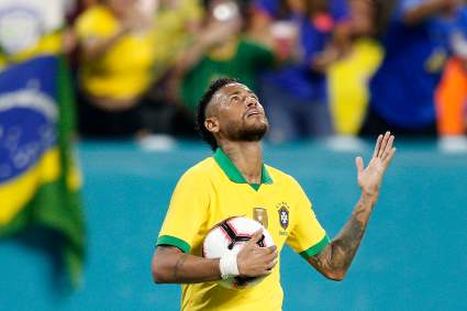 Tras semanas en la banca, Neymar regresó a las canchas: ¿hizo gol?