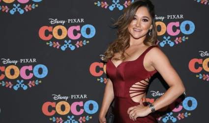 A una semana de nacido el bebé de Sherlyn hace algo increíble: VIDEO