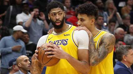 VER: Anthony Davis  “desgarra” a los Pelicans después de su regreso