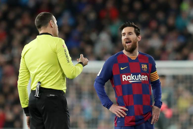 messi-barcelona-arbitro