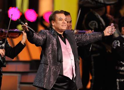 Albacea de Juan Gabriel explica en qué va la disputa por las propiedades del cantante