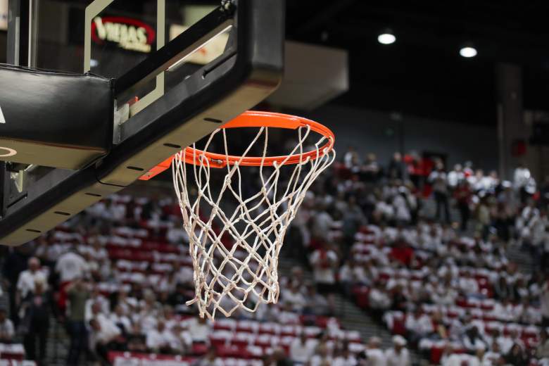 canasta-baloncesto-estadio