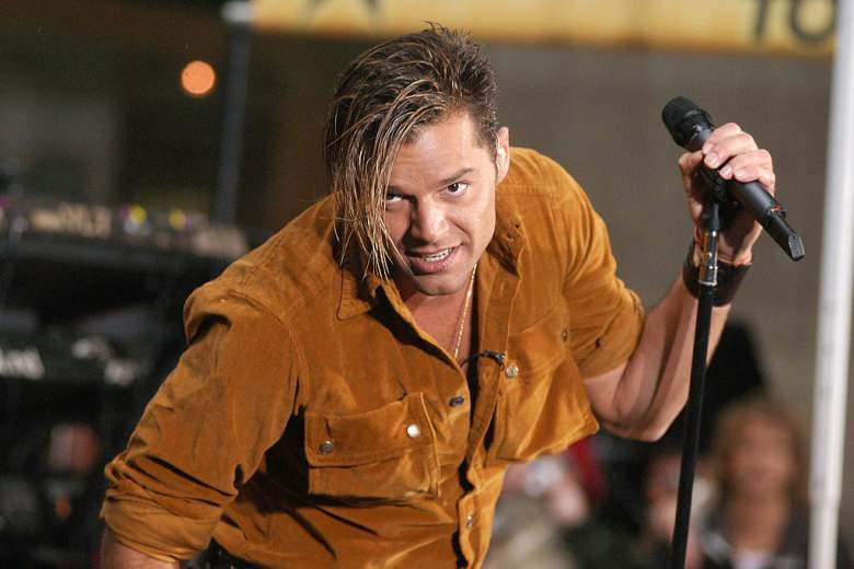 Ricky Martin: sus cambios de looks desde los 16 años Ricky Martin 31 años 2003