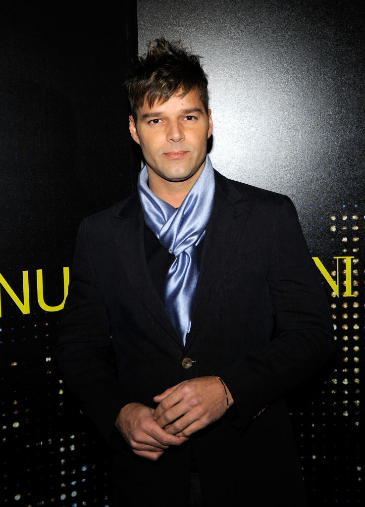 Ricky Martin: sus cambios de looks desde los 16 años Ricky Martin 2009 37 años
