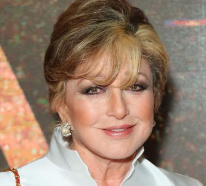 Angélica María celebra su cumpleaños con un nuevo dueto con Joan Sebastian. Mira el video aquí