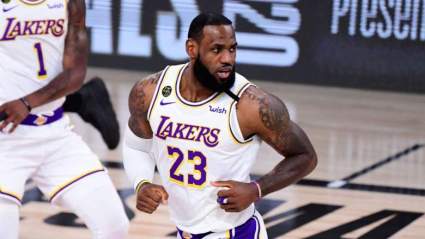 LeBron James es fuertemente criticado por abandonar la cancha antes de terminar el partido