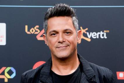Alejandro Sanz presenta oficialmente a su novia en las redes. ¿Quién es Rachel Valdes?