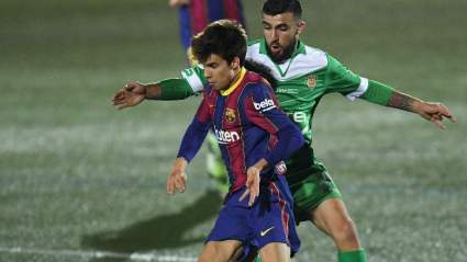 ¿Por qué Koeman cambió a Riqui Puig en la media parte?