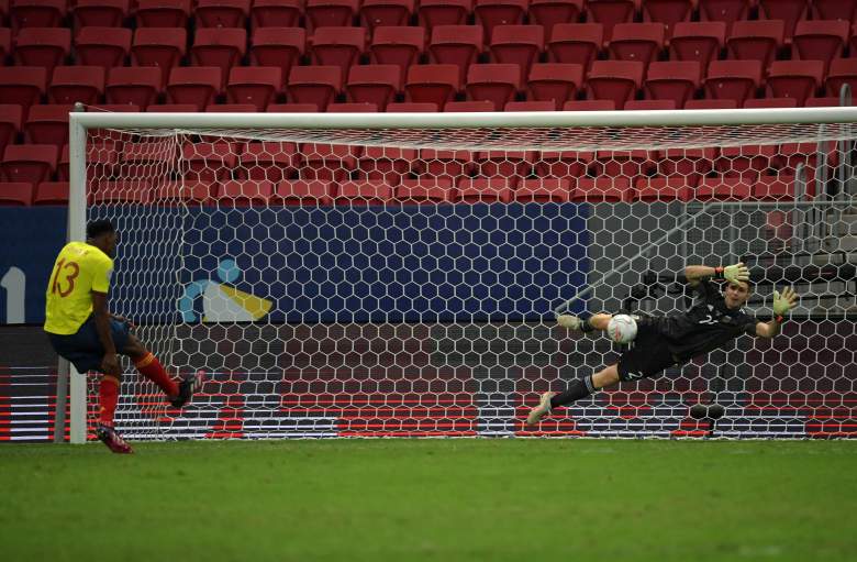 El gesto del arquero de Argentina, Emiliano Martínez, en derrota contra Colombia: Video