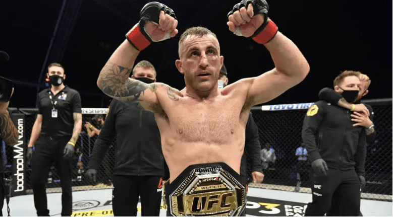 Alex Volkanovski regresa a la acción en UFC 266.