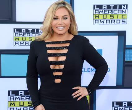 Fotos: Chiquis Rivera posa en baby doll ¡y las redes estallan!