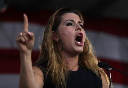 Alicia Machado ahora cobra por enviar saludos a sus fans: ¿Cuánto cada mensaje?