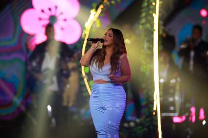 Chiquis Rivera posa ligerita de ropa y logra casi 400 mil: [Video]