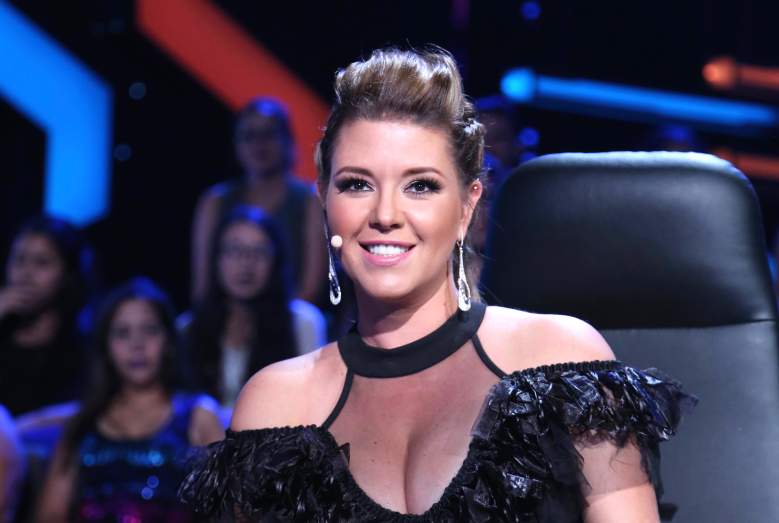 Video: Alicia Machado modela su prenda íntima favorita