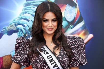El video de la Miss Universo Harnaaz Sandhu que le generó crueles ataques