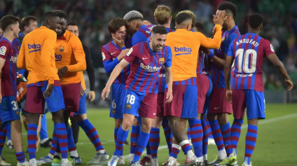 Xavi elogió a joven del Barcelona tras victoria contra el Betis: ¿Qué dijo?