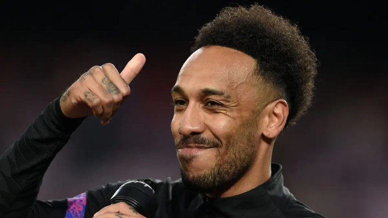 Pierre-Emerick Aubameyang ha mostrado su nuevo look.