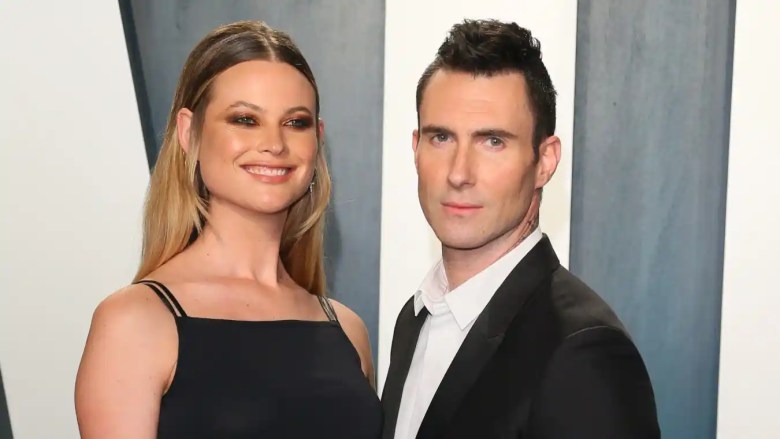 Adam Levine y Behati Prinsloo se han mudado a otra nueva mansión.