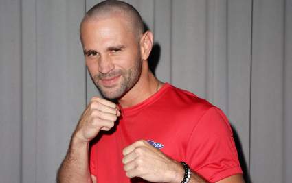 Rafael Nieves llora al recibir mensaje especial [VIDEO]