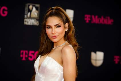 Alejandra Espinoza sobre PREMIO LO NUESTRO  2023: “vamos a botar la casa por la ventana” [ENTREVISTA]