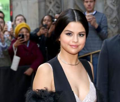 ¿Qué está pasando con Selena Gomez y la esposa de su ex Justin Bieber?