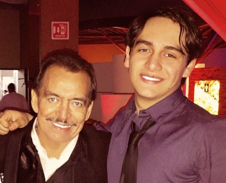 La promesa que le hizo Julián Figueroa a Joan Sebastian