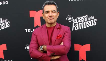 Héctor Sandarti no está en La Casa de los Famosos: ¿Qué pasó?