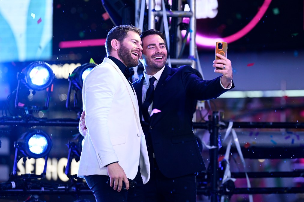 Jaymes Vaughan, Jonathan Bennett