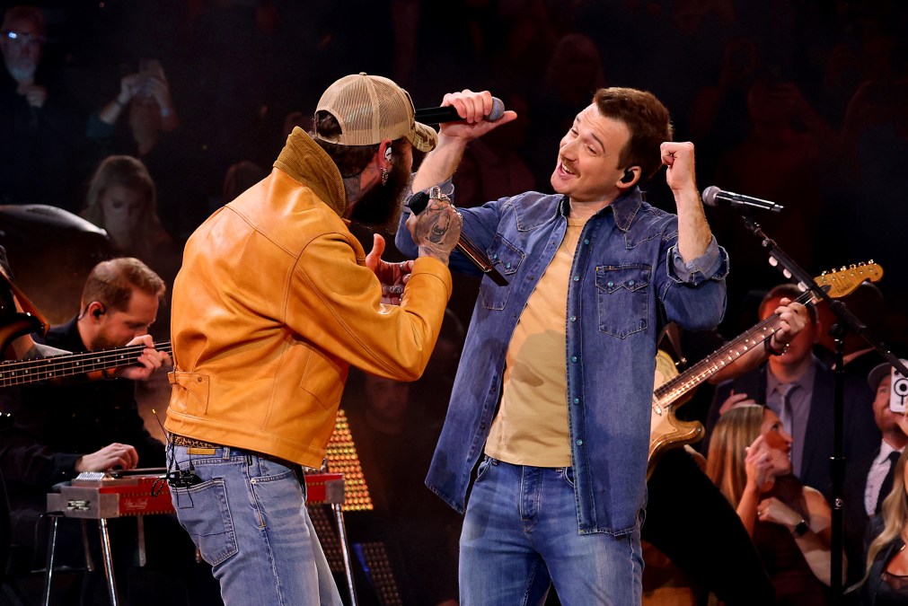 Post Malone and Morgan Wallen singing together