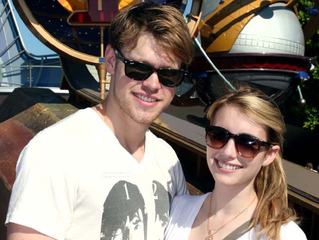 Chord Overstreet, Chord Overstreet girlfriend, sam glee 