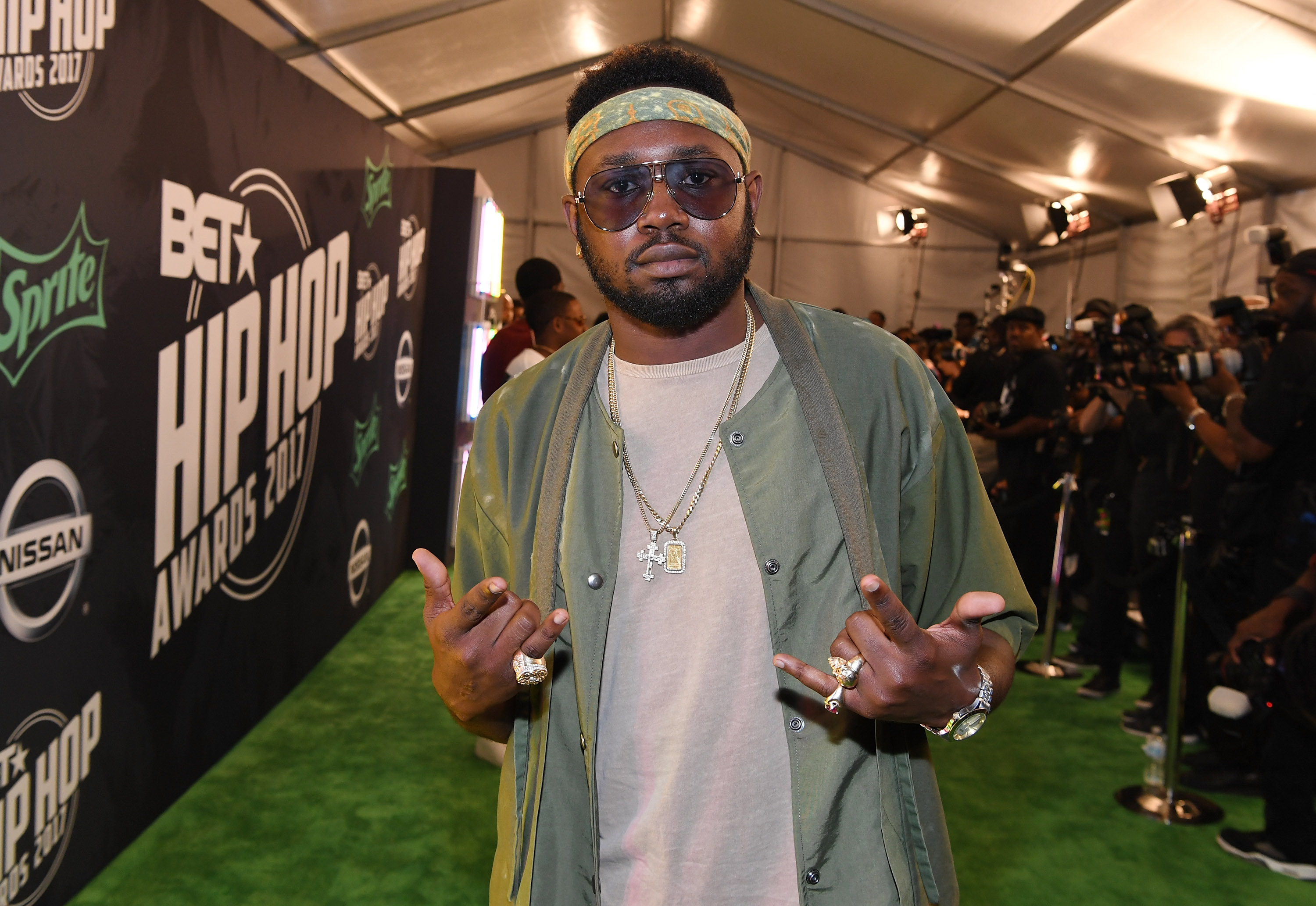 BET hip hop awards red carpet photos, pics of dj khaled on red carpet at the bet awards