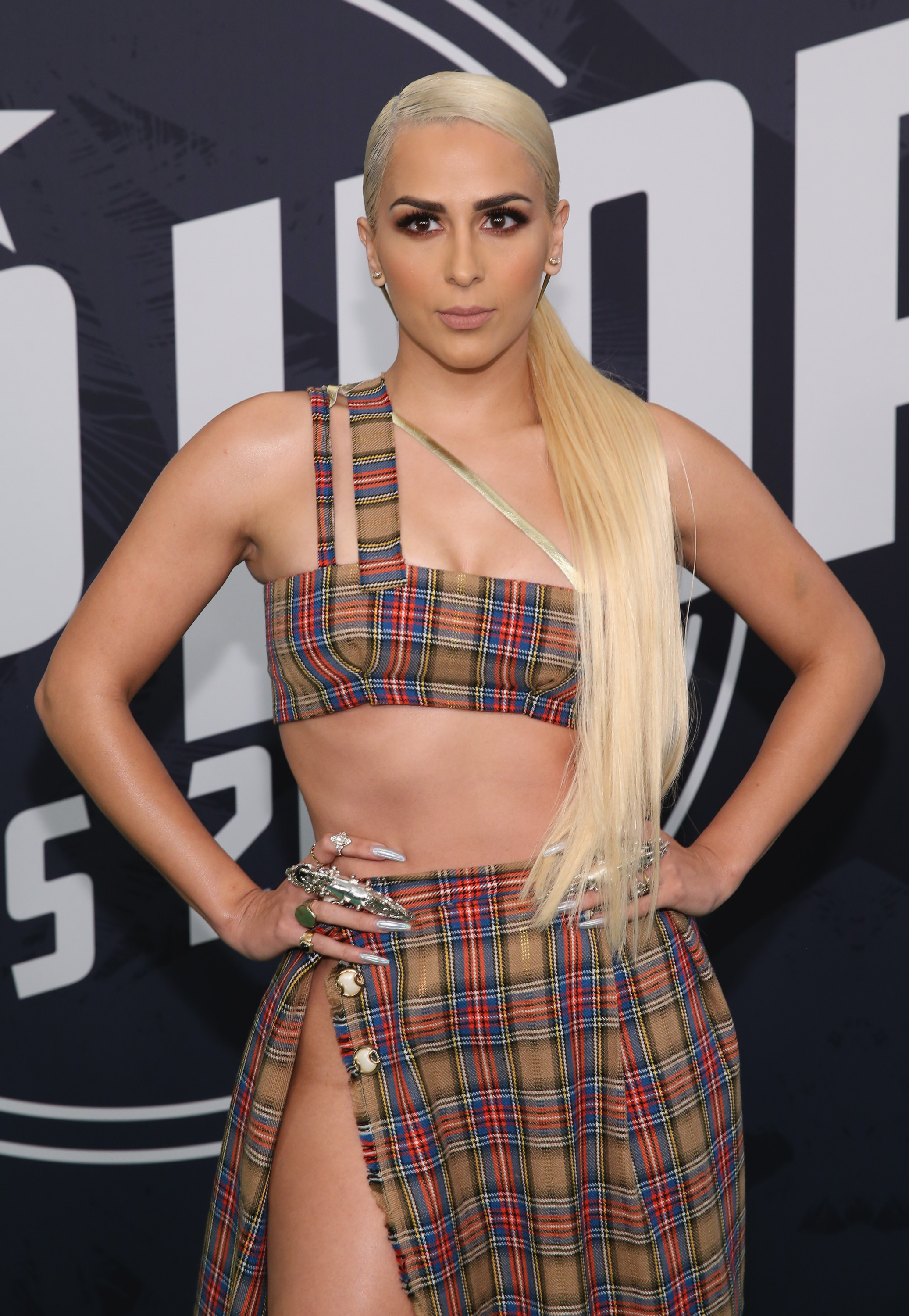 BET hip hop awards red carpet photos, pics of dj khaled on red carpet at the bet awards