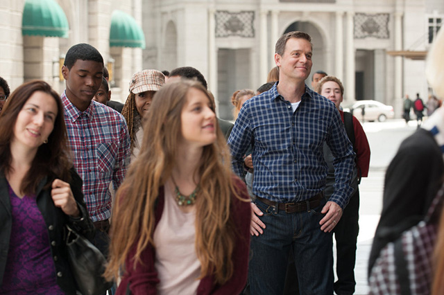 peter krause, peter krause girlfriend