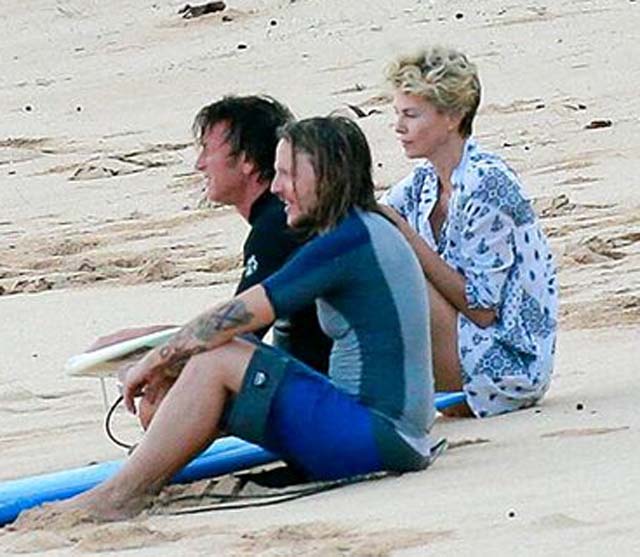 Sean Penn dating, Sean Penn Charlize Theron Hawaii, Sean Penn, Charlize Theron 