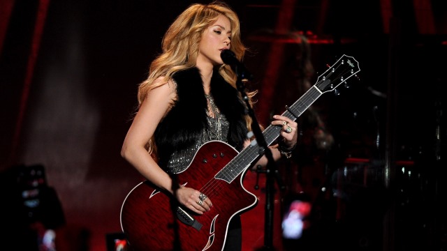 Shakira New Album, Shakira Album Stream, Shakira MP3 Stream, Shakira Complete Album Stream, Listen to Shakira's New Album