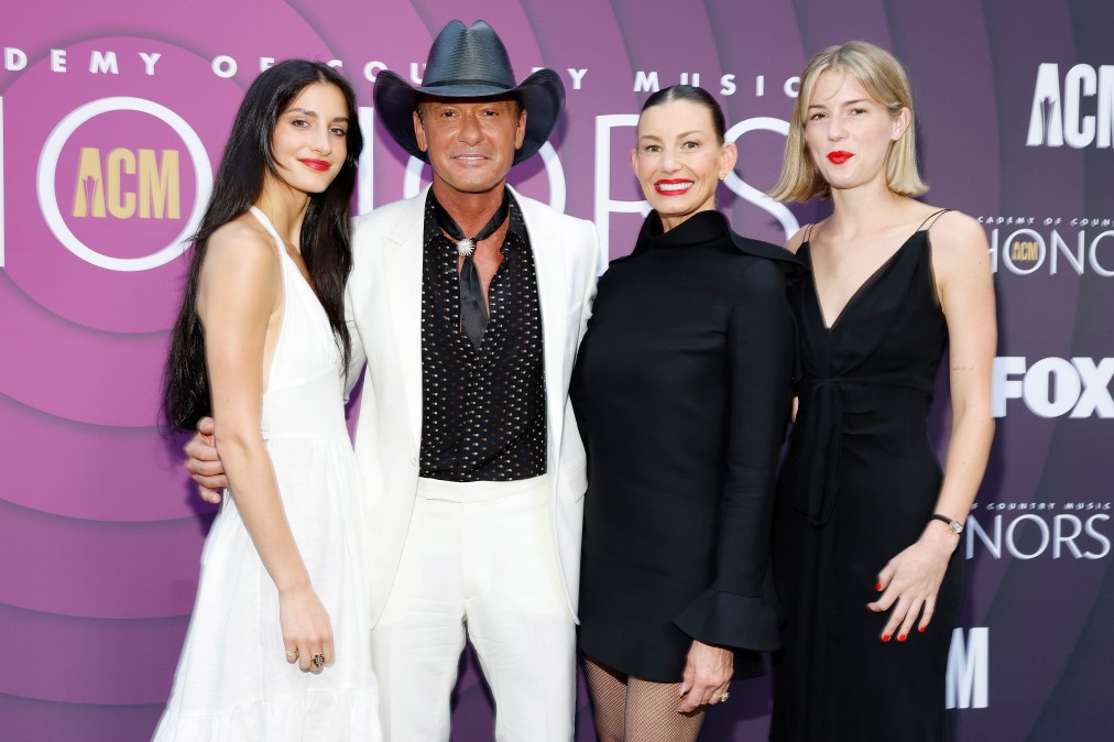 Audrey McGraw, Tim McGraw, Faith Hill and Maggie McGraw at 16th Annual Academy of Country Music Honors (2023)