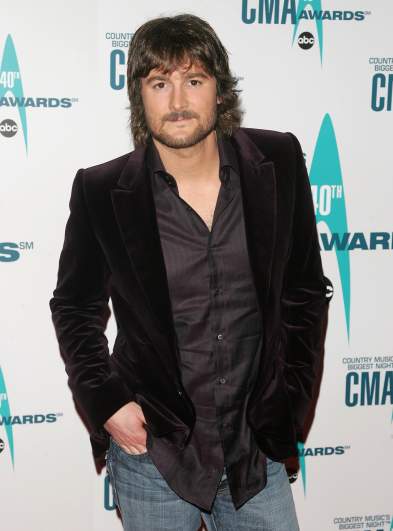 Eric Church without sunglasses
