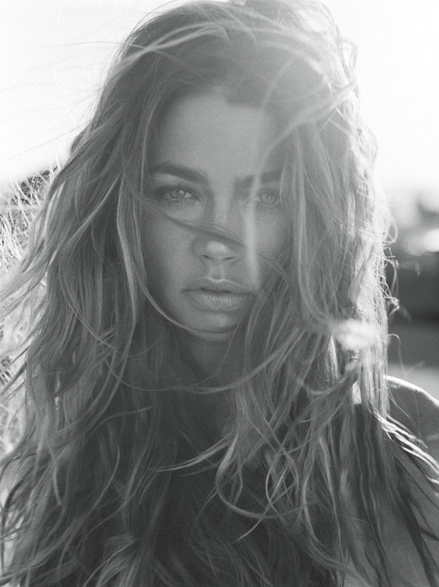 Denise Richards black and white