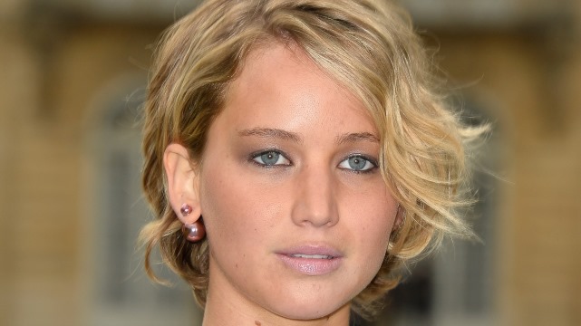 Jennifer Lawrence Dating Chris Martin, Chris Martin Dating Jennifer Lawrence, Jennifer Lawrence Boyfriend, Chris Martin Girlfriend, Gwyneth Paltrow Divorce